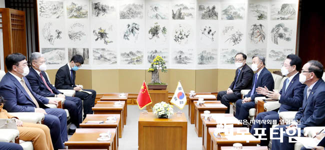 김영록 전남지사 싱하이밍 주한 중국대사와 고위급 회담.